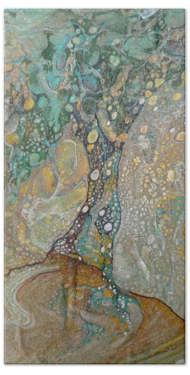 Tree Hand Towel featuring the painting Gustav's Tree by Pat Purdy