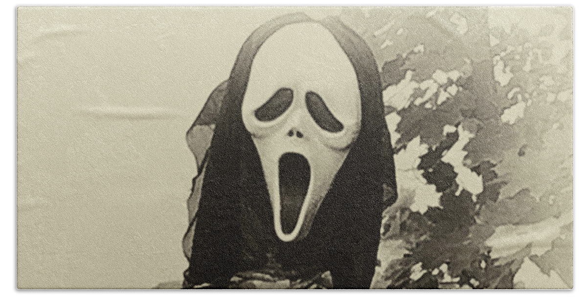 Halloween Bath Towel featuring the photograph Halloween No 1 - The Scream by Eva-Maria Di Bella