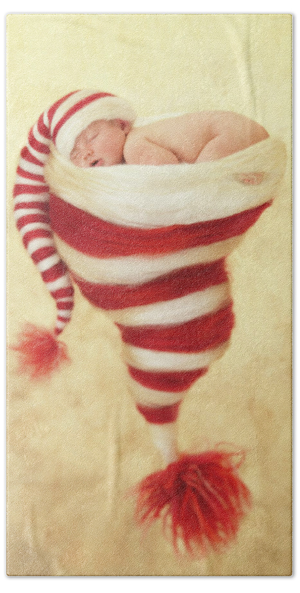 #faaAdWordsBest Hand Towel featuring the photograph Happy Holidays by Anne Geddes