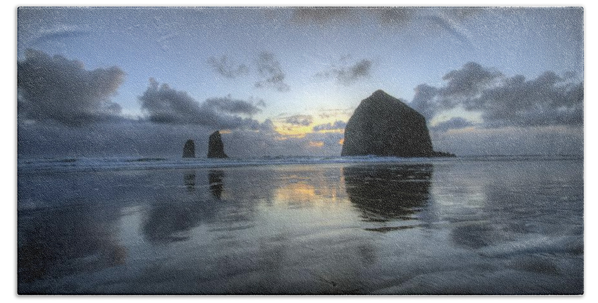 Hdr Bath Towel featuring the photograph Haystacks at Sunset by Brad Granger