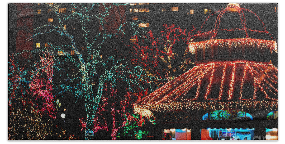 Lincoln Park Zoo Hand Towel featuring the photograph Holiday Lights at Lincoln Park Zoo by Nancy Mueller