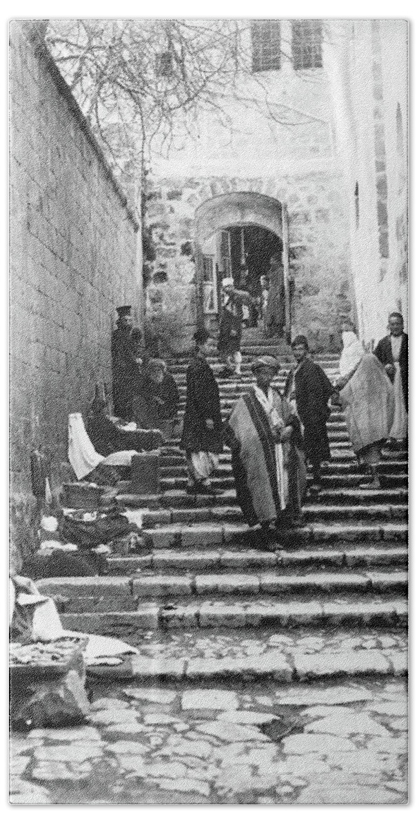 Holy Sepulchre Bath Towel featuring the photograph Holy Sepulchre Stairs by Munir Alawi