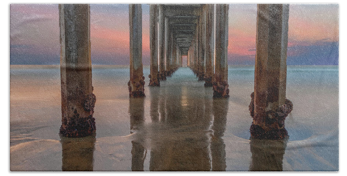 #faatoppicks Bath Towel featuring the photograph Iconic Scripps Pier by Larry Marshall
