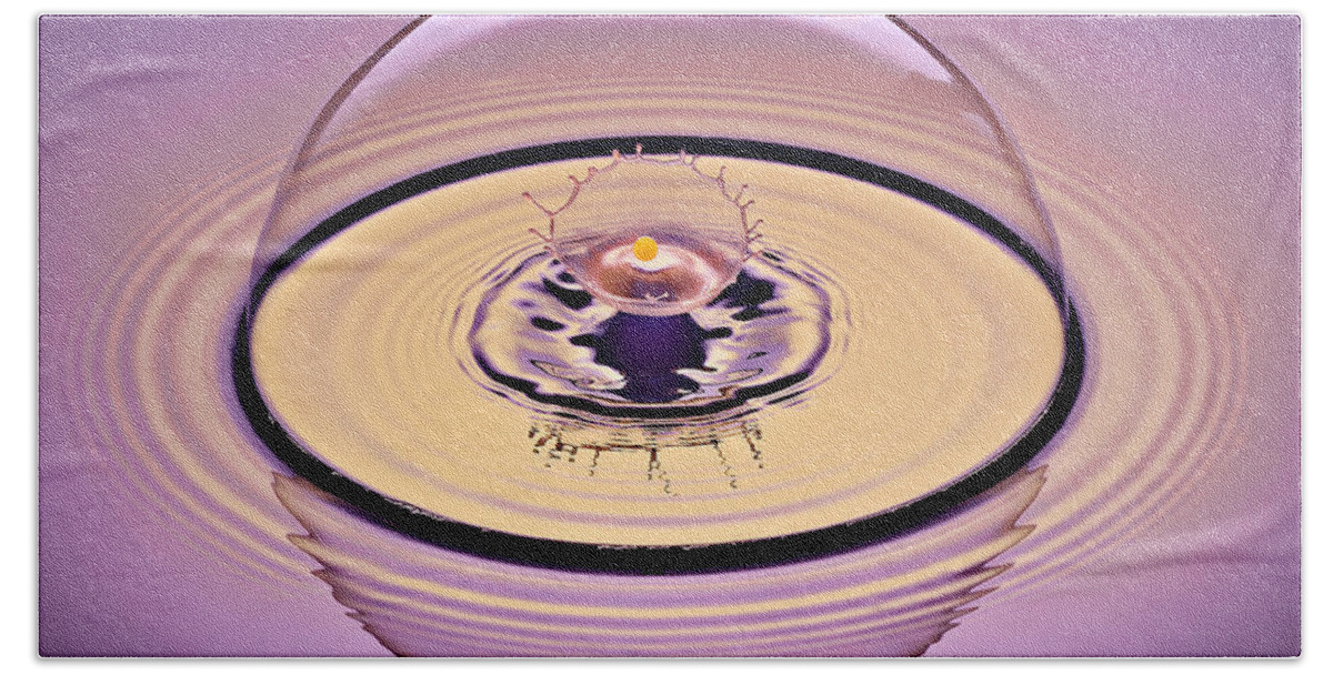 Water Drop Collision Bath Sheet featuring the photograph Inside a Saturn Bubble by Susan Candelario
