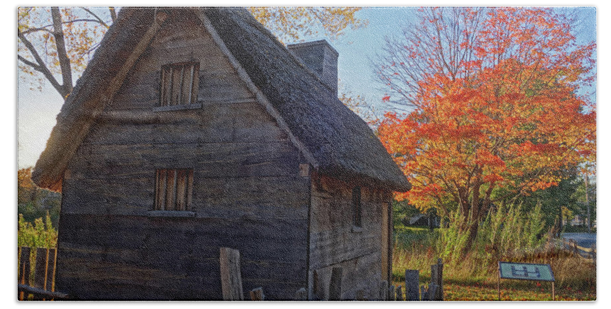 Ipswich Bath Towel featuring the photograph Ipswich Museum Autumn Tree Ipswich MA by Toby McGuire