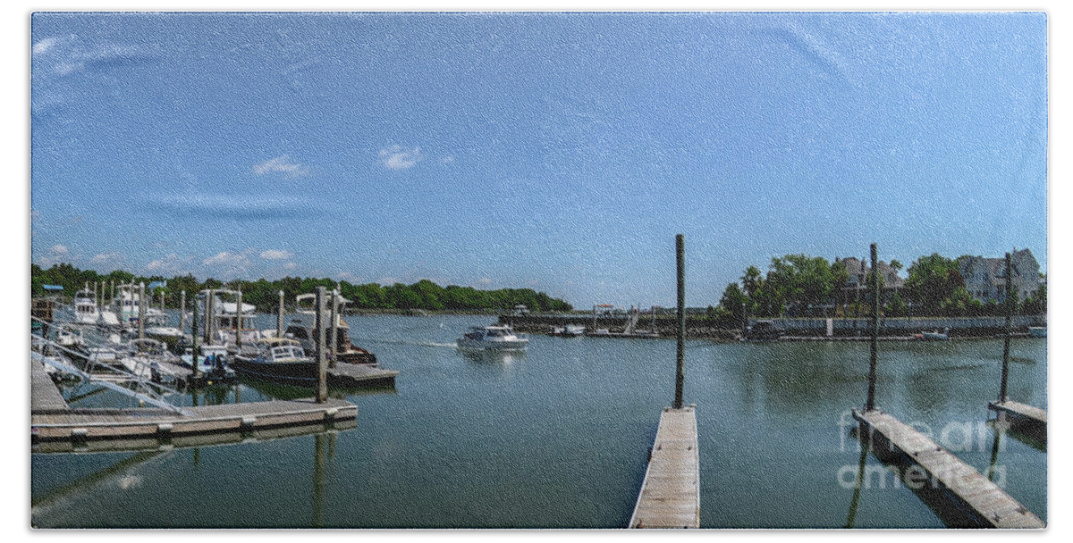 Isle Of Palms Hand Towel featuring the photograph Isle of Palms Marina by Dale Powell