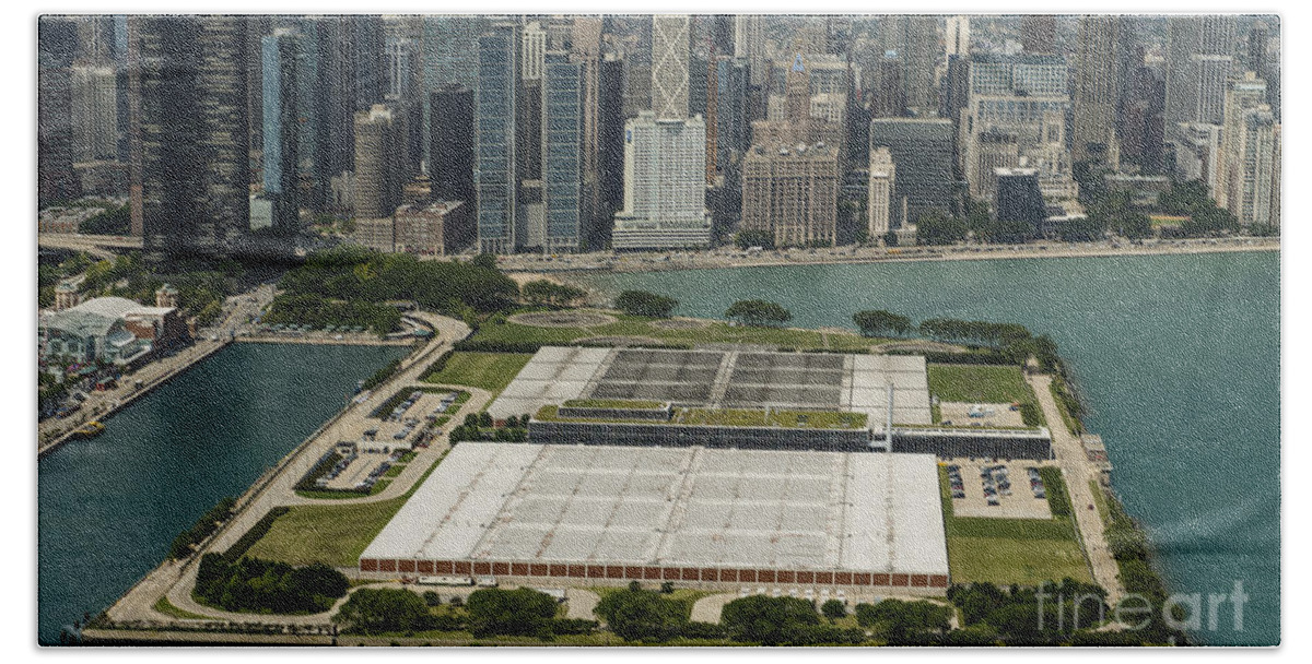 Jardine Water Purification Plant Bath Towel featuring the photograph Jardine Water Purification Plant in Chicago Aerial Photo by David Oppenheimer