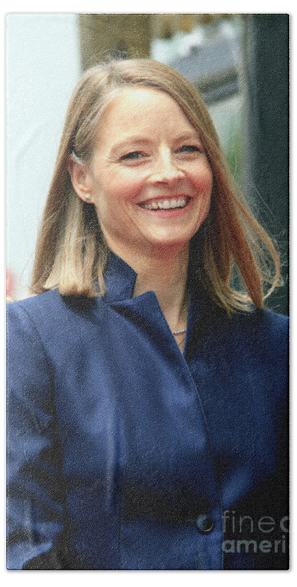 Jodie Foster Bath Towel featuring the photograph Jodie Foster by Nina Prommer