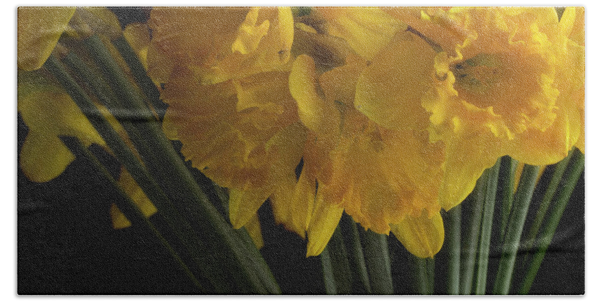 Flowers Bath Towel featuring the photograph Jonquils by Mike Eingle