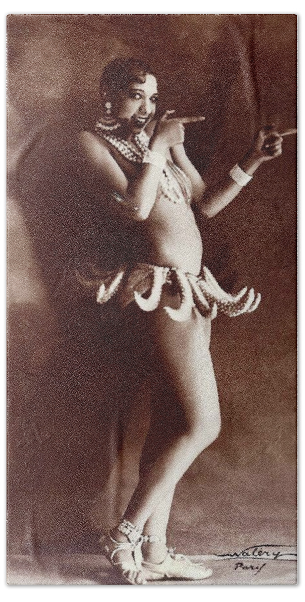 Josephine Baker Lucien Walery Photo Banana Skirt From The Folies Bergere Production Un Vent De Folie Paris 1925 Hand Towel featuring the photograph Josephine Baker Lucien Walery  Banana Skirt from the Folies Bergere production Un Vent de Folie by David Lee Guss