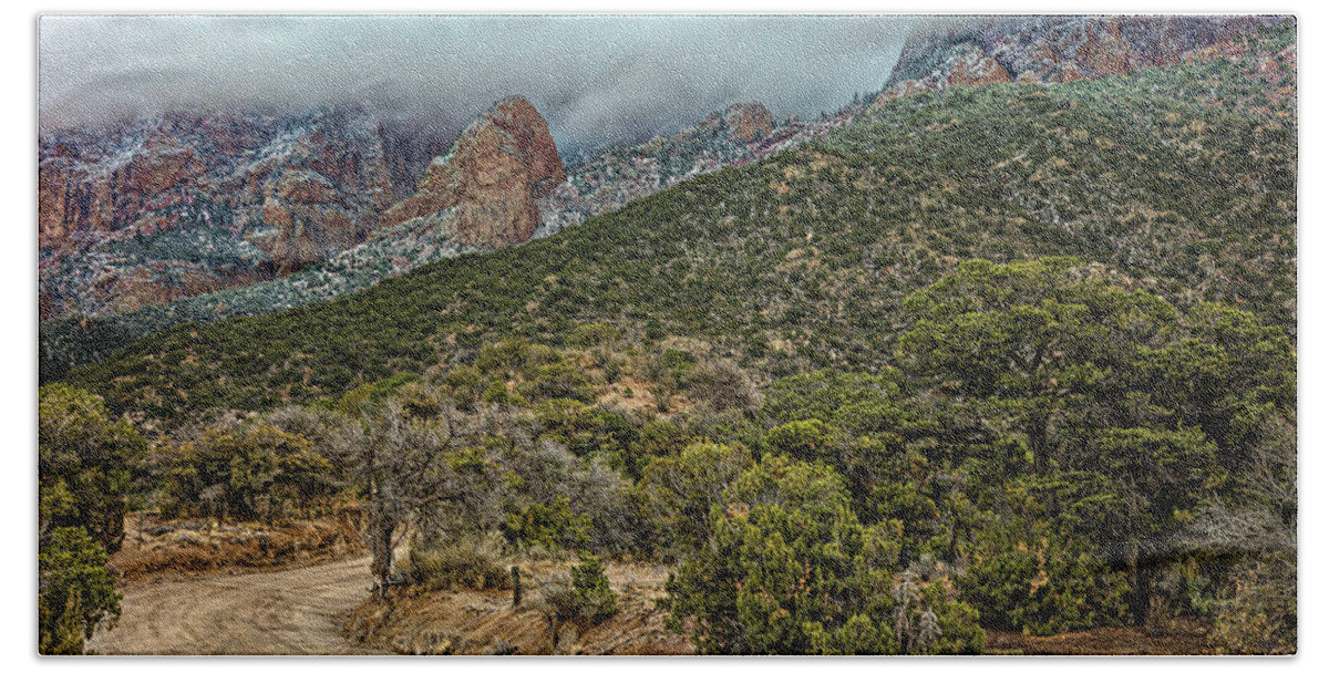 Landscape Hand Towel featuring the photograph Juan Tabo Recreation Area Dr by Michael McKenney