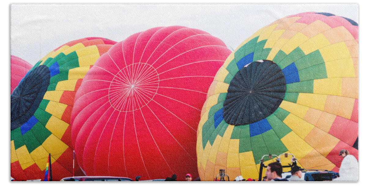 Hot Air Balloons Bath Towel featuring the photograph Just Starting by Charles McCleanon