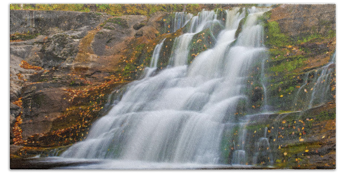 Waterfall Bath Towel featuring the photograph Kent Falls by David Freuthal