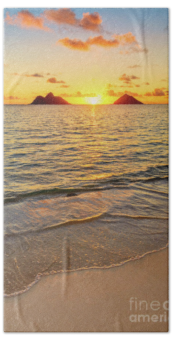 Lanikai Beach Bath Towel featuring the photograph Lanikai Sunrise Between the Mokes by Aloha Art