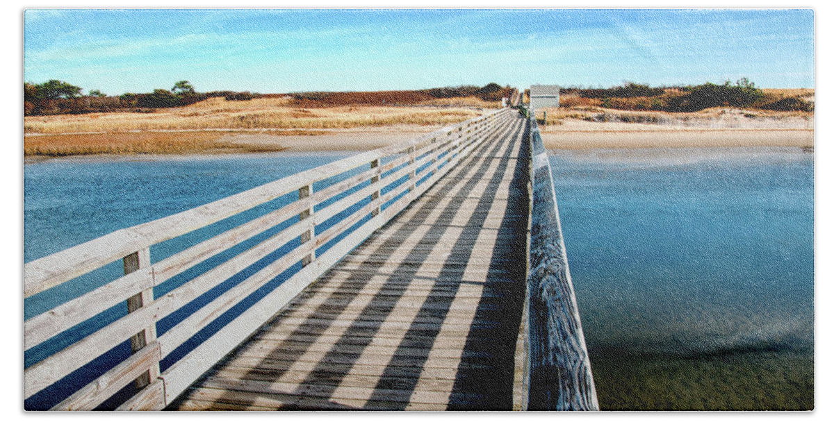 Footbridge Hand Towel featuring the photograph Leading Lines by Greg Fortier