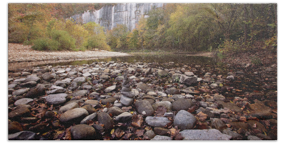 Buffalo River Hand Towel featuring the photograph Leave No Trace by Eilish Palmer