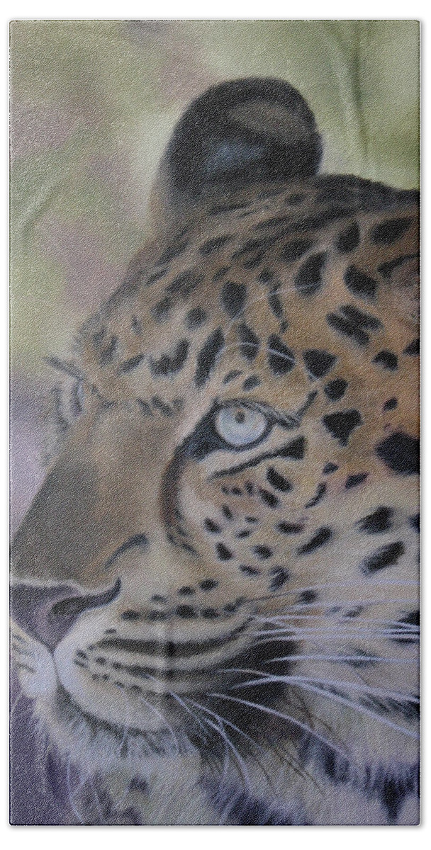 Leopard; Contemplation; Wild Animal; Spots Bath Towel featuring the painting Leopard by Marg Wolf