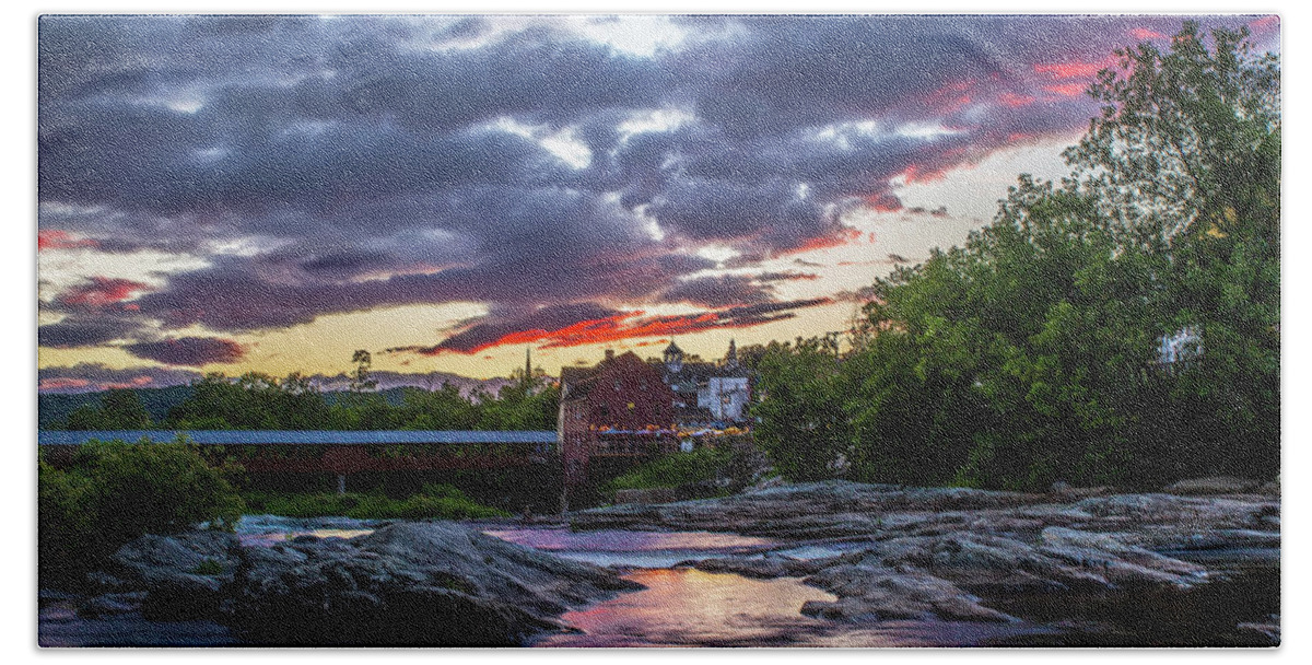 Littleton Hand Towel featuring the photograph Littleton Sunset on the Rocks by White Mountain Images