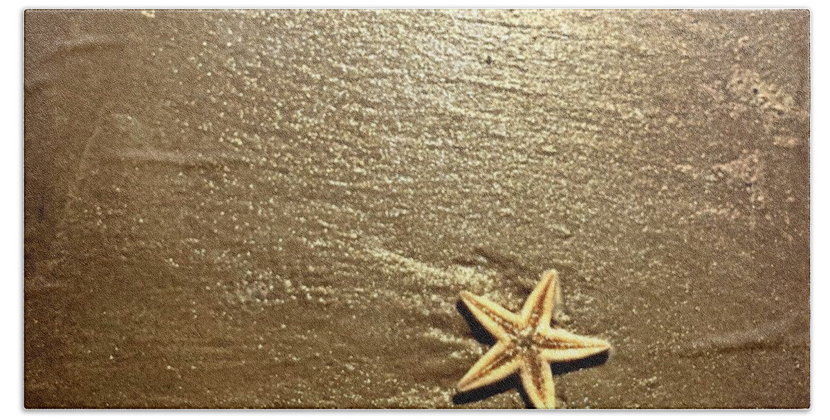 Lone Starfish On The Beach Bath Towel featuring the photograph Lone Starfish on the Beach by Debra Martz