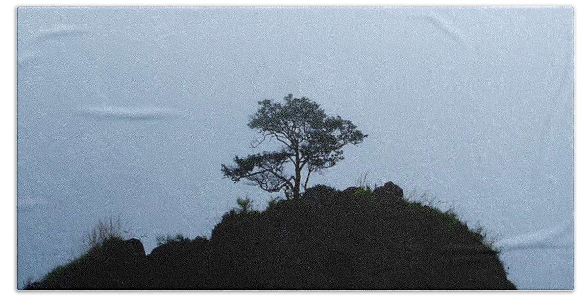 India Hand Towel featuring the photograph Lone tree atop hillock near Coonoor, India by Misentropy