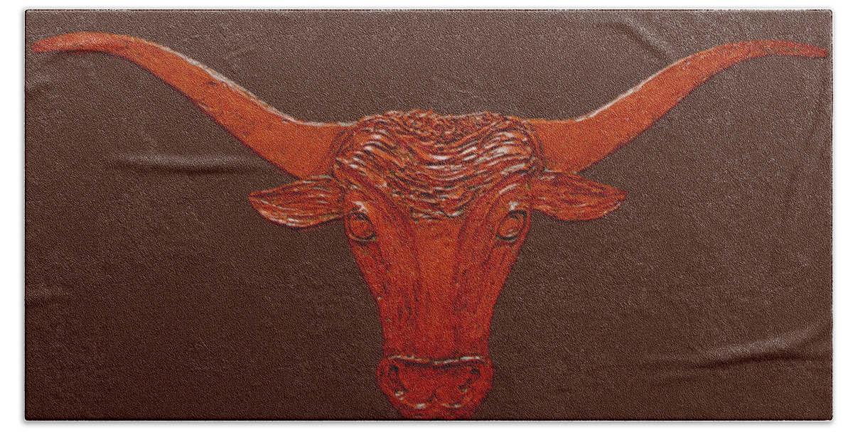 Sandy Dusek Texas Artist Bath Towel featuring the painting Longhorn 2 by Sandy Dusek