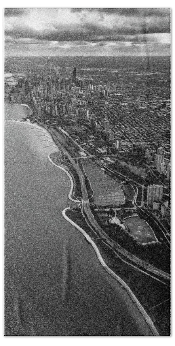 Chicago Hand Towel featuring the photograph Looking South Toward Chicago from the friendly skies by Sven Brogren