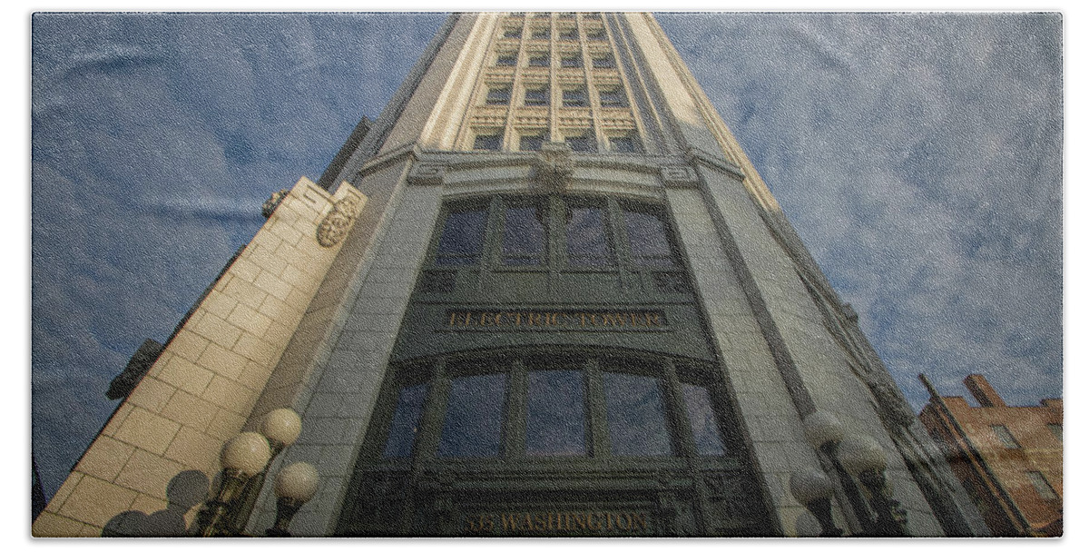 Buffalo Hand Towel featuring the photograph Looking up at the Electric Tower by Jay Smith