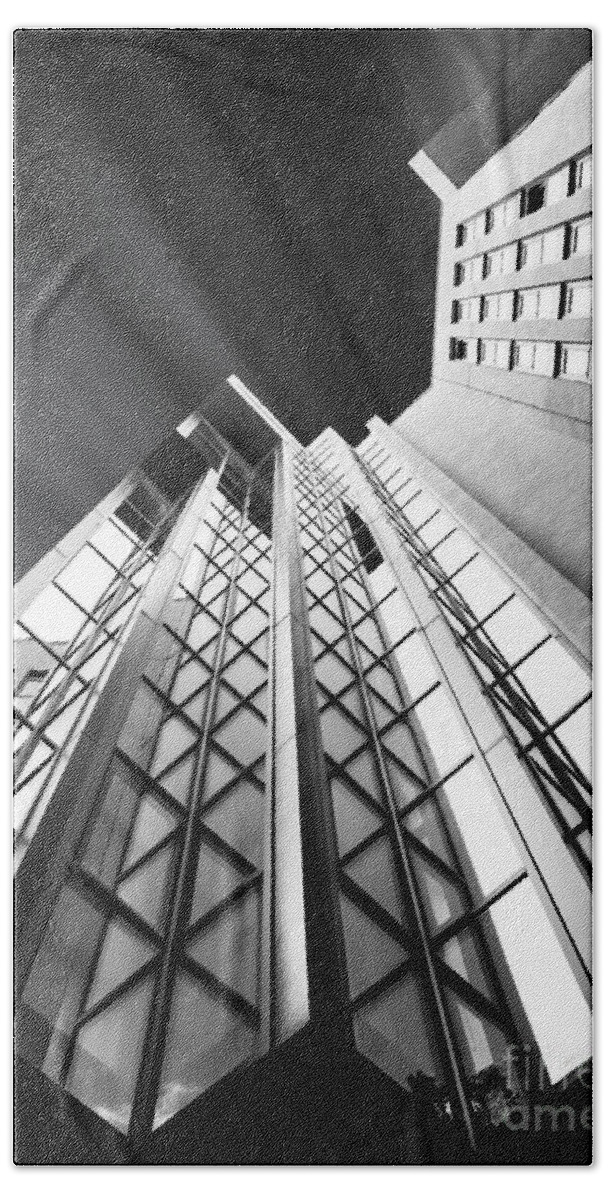 Skyscraper Hand Towel featuring the photograph Looking Up by Stefano Senise Fine Art