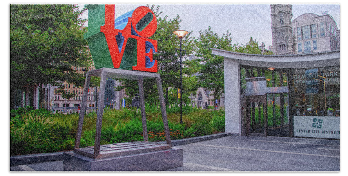 Love Hand Towel featuring the photograph Love at Dilworth Plaza - Philadelphia by Bill Cannon