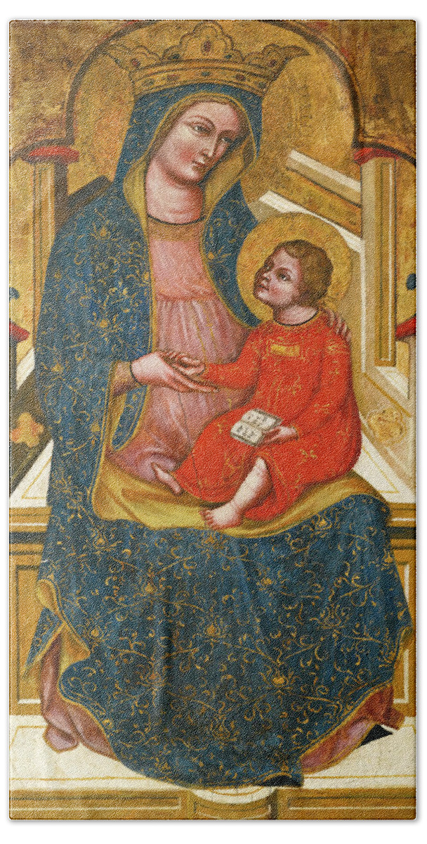 Master Of The Pesaro Crucifix Bath Towel featuring the painting Madonna and Child enthroned by Master of the Pesaro Crucifix