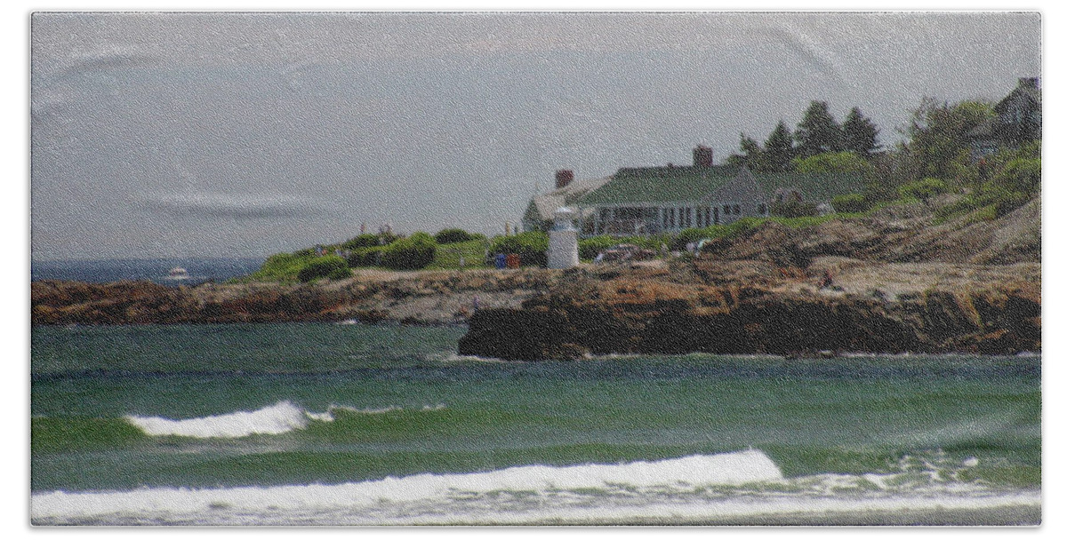 Senic Walk Hand Towel featuring the painting Marginal Way Perkins Cove Ogunquit ME by Imagery-at- Work