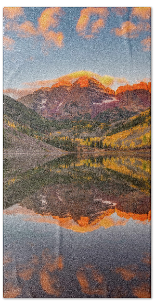 Fall Colors Bath Sheet featuring the photograph Maroon Bells Magic by Darren White