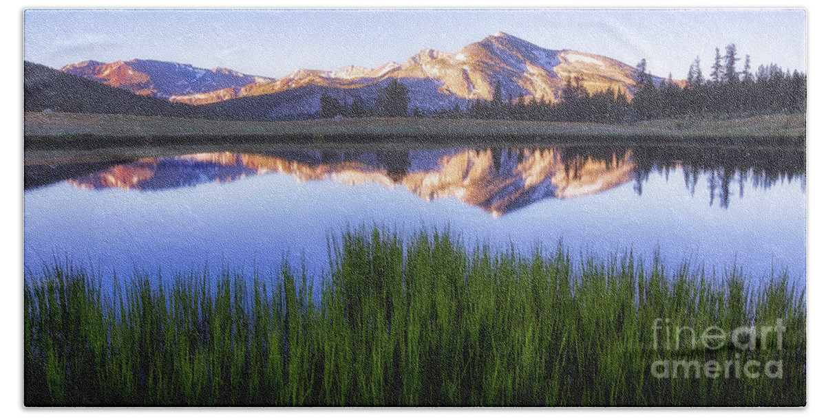 Sierra Hand Towel featuring the photograph Meadow Sunrise by Anthony Michael Bonafede