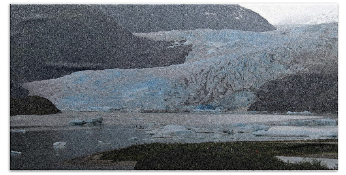 Landscape Bath Towel featuring the photograph Mendenhall Glacier by Richard Thomas