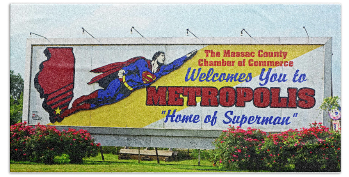 Superman Hand Towel featuring the photograph Metropolis - Home Of Superman 002 by George Bostian