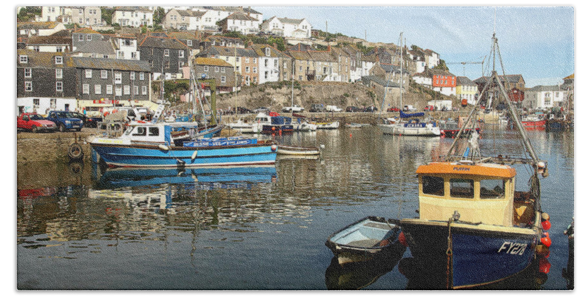 Places Bath Towel featuring the photograph Mevagissy by Richard Denyer