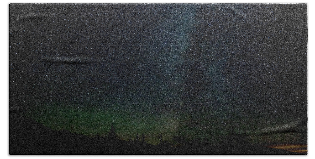 Stars Hand Towel featuring the photograph Milky Way by Benjamin Dahl