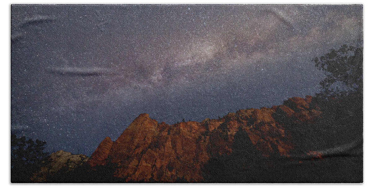 Milkyway Hand Towel featuring the photograph Milky Way Galaxy Over Zion Canyon by David Watkins