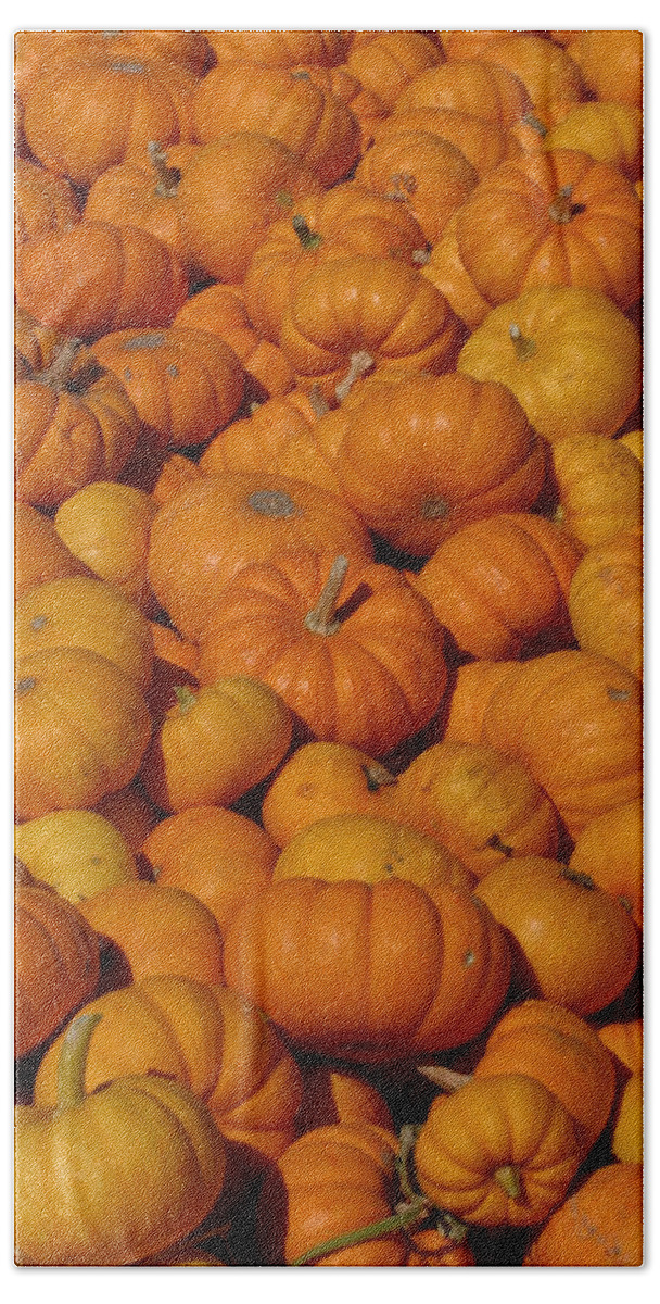 Orange Bath Towel featuring the photograph Mini Pumpkins by Jeff Floyd