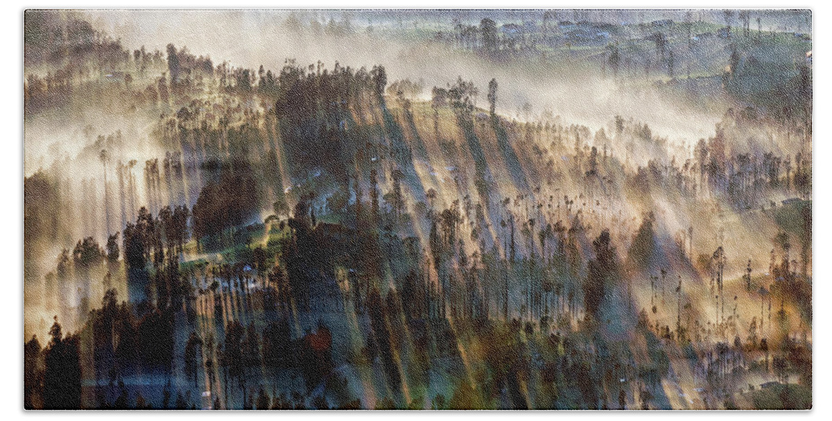 Landscape Bath Towel featuring the photograph Misty morning by Pradeep Raja Prints