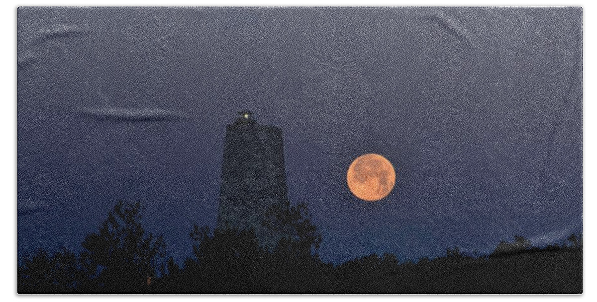 Obx Sunrise Bath Towel featuring the photograph Moon Set at Wright Brothers by Barbara Ann Bell