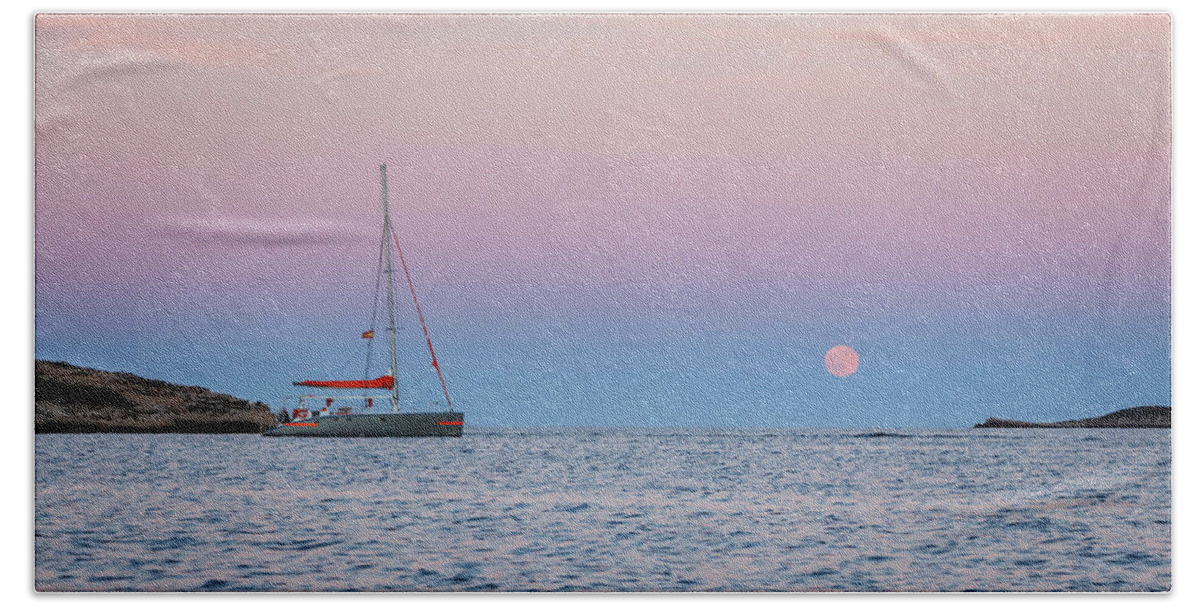 Boat Bath Towel featuring the photograph Moonrise At Sunset by Rick Deacon