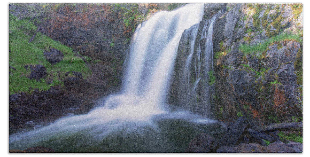 Waterfalls Bath Towel featuring the photograph Moose Falls by Nancy Dunivin