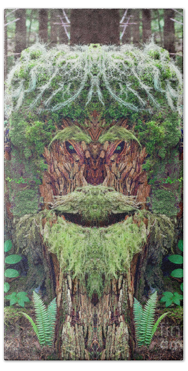 Moss Hand Towel featuring the photograph Mossman Tree Stump by Martin Konopacki
