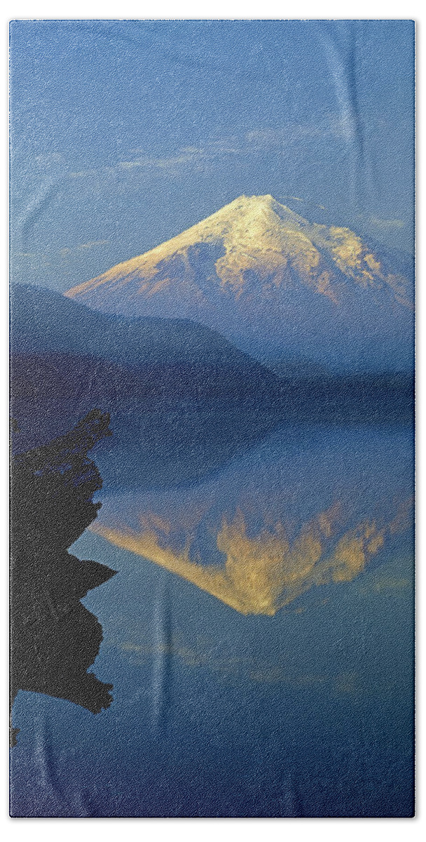 Sunset Bath Towel featuring the photograph 1M4907-V-Mt. St. Helens Reflect V by Ed Cooper Photography