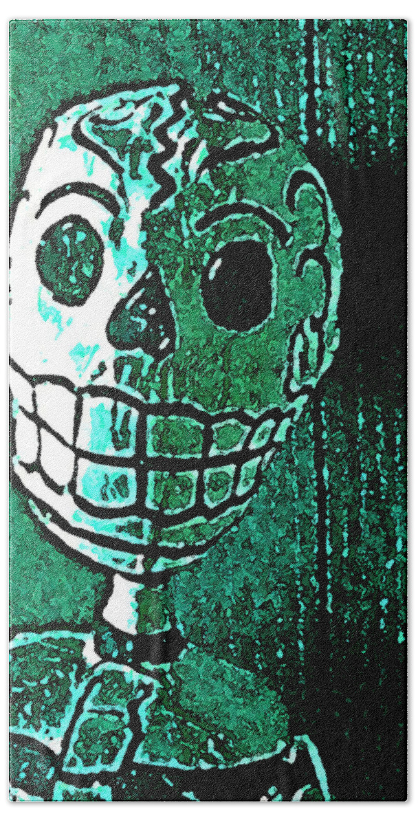 Skull Bath Towel featuring the photograph Muertos 4 by Pamela Cooper