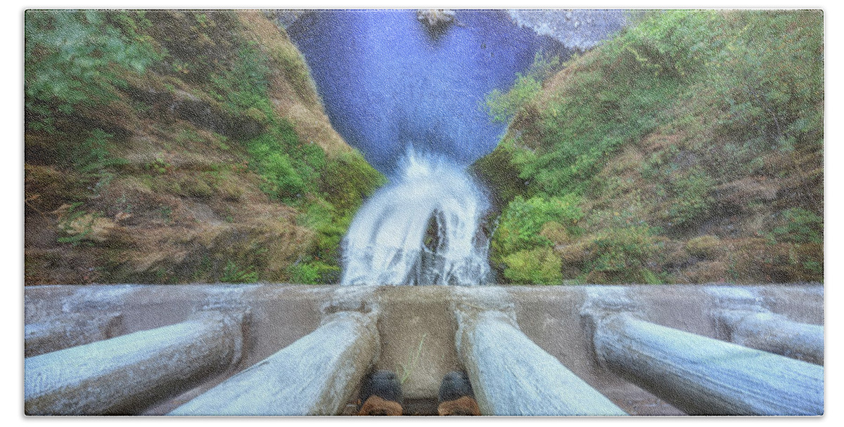 Columbia River Gorge Hand Towel featuring the photograph Multanomah On The Brink by Sylvia J Zarco