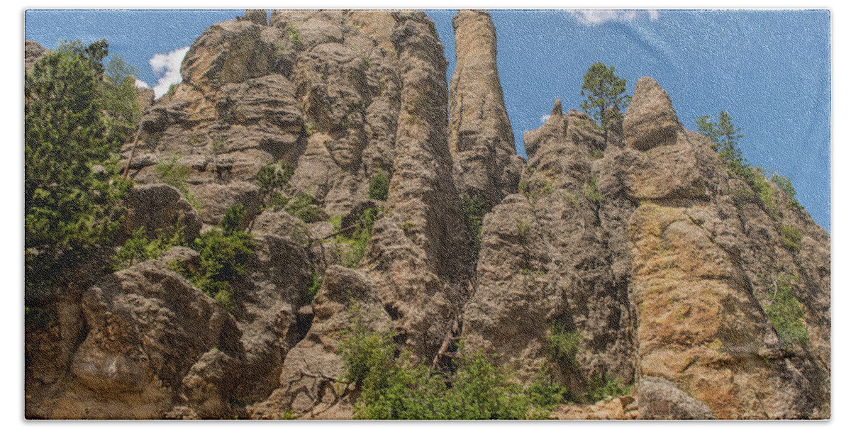Brenda Jacobs Fine Art Bath Towel featuring the photograph Needles in Custer State Park by Brenda Jacobs