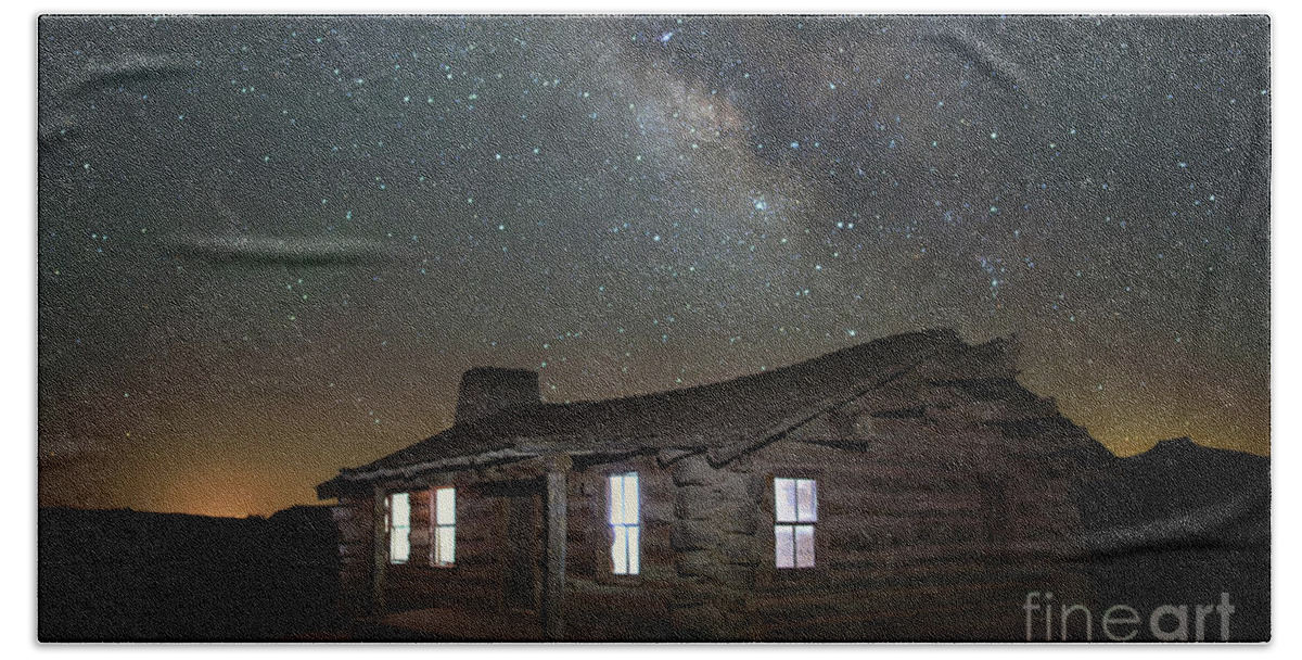 Ghost Ranch Hand Towel featuring the photograph New Mexico Night Sky by Art Cole
