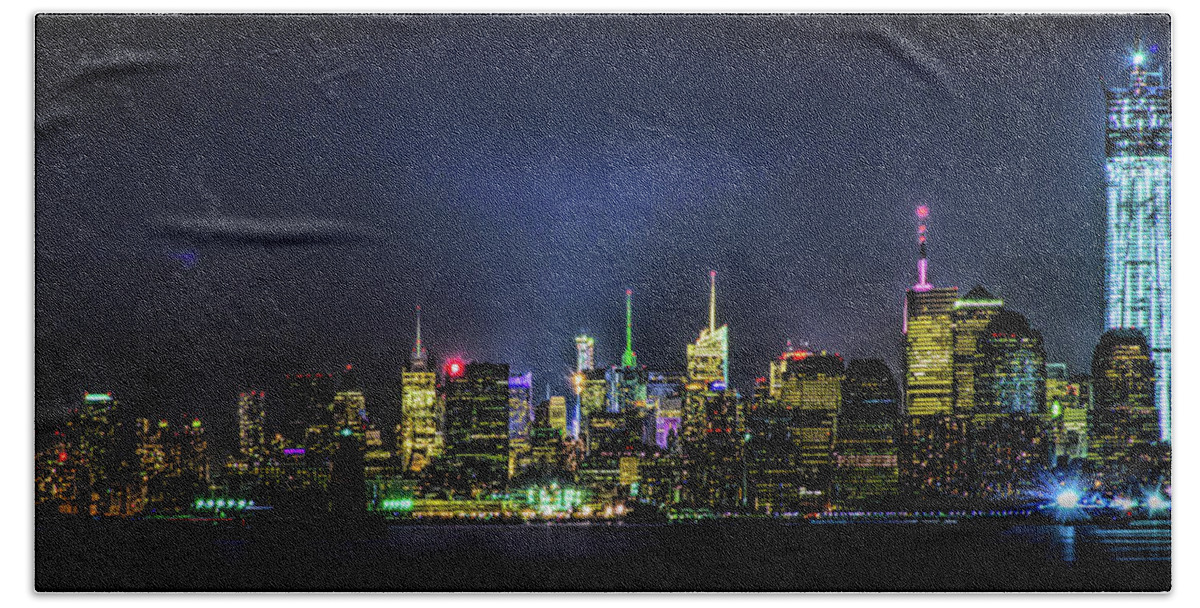 Freedom Tower Hand Towel featuring the photograph New York City Skyline by Theodore Jones
